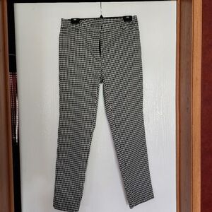 Worthington Black and White Houndstooth Slim Ankle Pants